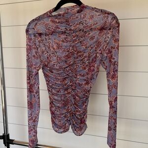 NWT Mystree Floral Mock Nexk Ruched Long-Sleeve Top